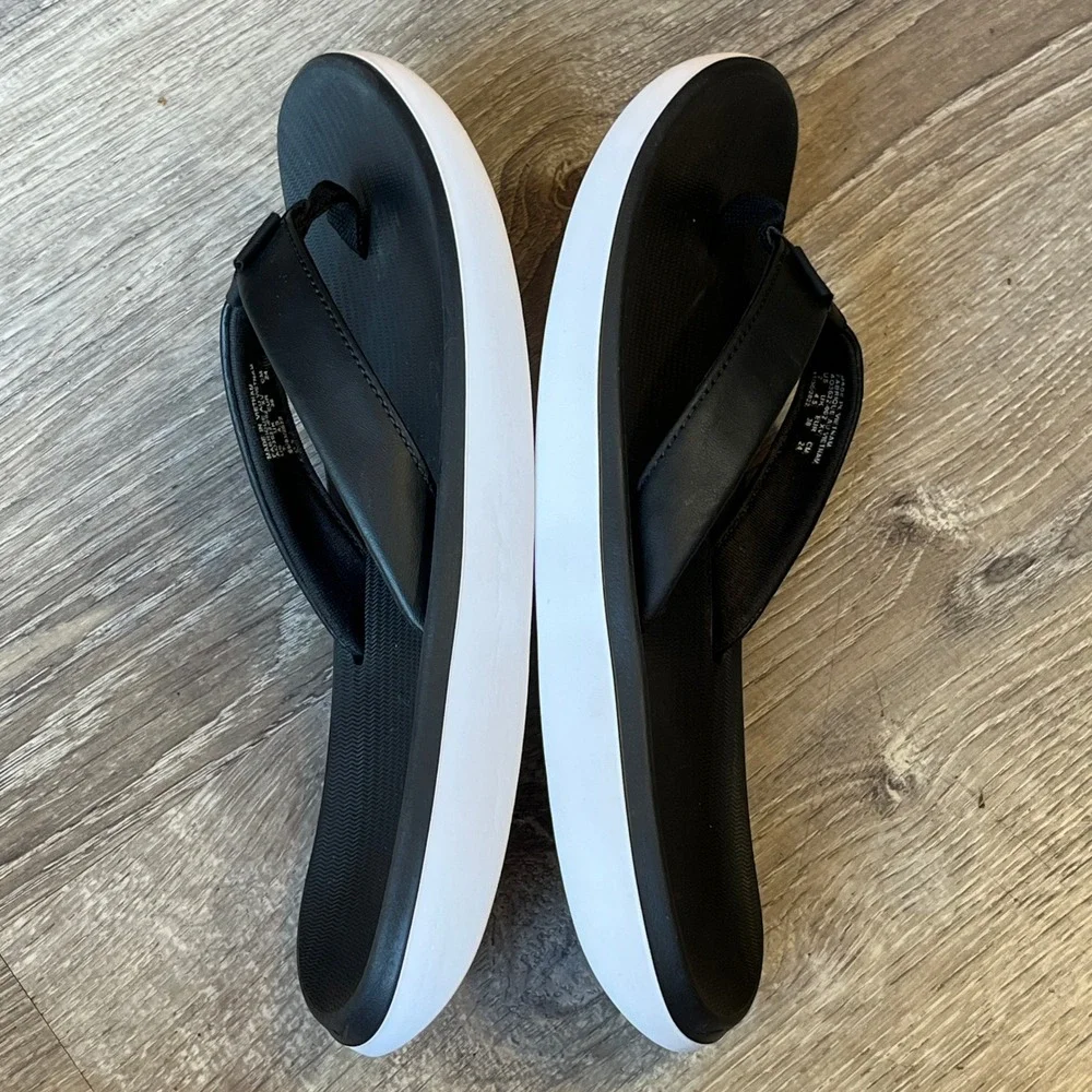 Nike Solay Thong Womens Flip Flop Sandals Black White AO3622-002 Size 7